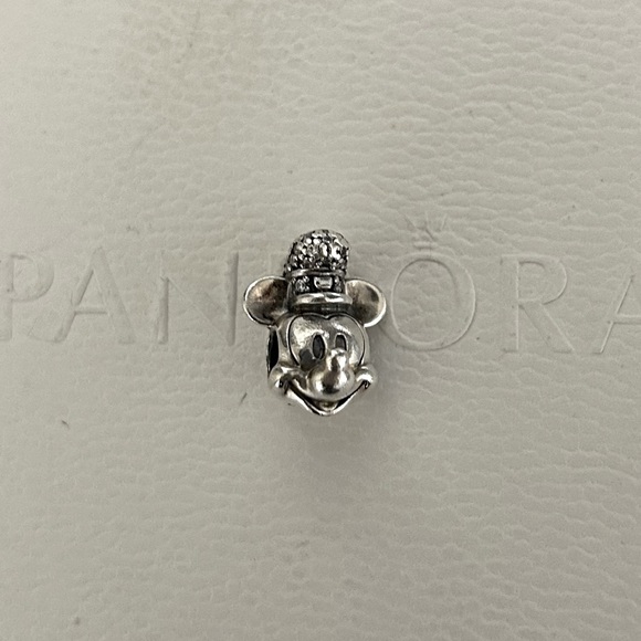 Pandora steamboat willie charm - Picture 1 of 1